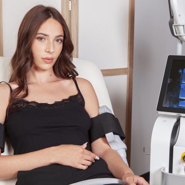 appareil-electrostimulation-professionnel-appareil-body-sculpting-appareil-electrostimulation-esthetique-appareil-EMS-esthetique-16